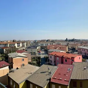 Apartament New Carrara Hospital 